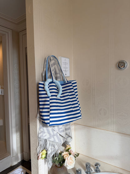 NOT FOR SALE : Beautrice Amour Tote Bag (Blue) — Beautrice Points Exclusive